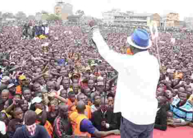 Raila Uses Friendship with Tanzania President John Magufuli to Win over Votes