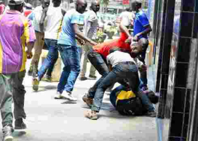 UK Warns its Citizens against Walking in the Streets of Nairobi