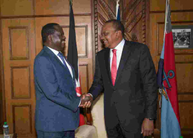 President Uhuru, Raila Bury the Hatchet, Pledge to Work Together