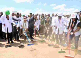 Nairobi Governor Mike Sonko Causes Drama at President Uhuru Kenyatta's Function 
