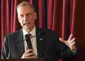 US Hails Kenya's Crackdown on Corruption 