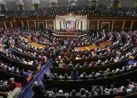 Rebel US House Republicans Seek to Force Immigration Vote