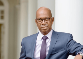 Safaricom Pays CEO Bob Collymore Over Half a Million Shillings Per Day