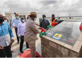 President Uhuru Kenyatta Commissions Newly-Built Lamu Port