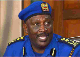 Kenyan Police Officers Banned from Using Social Media to Air Grievances 