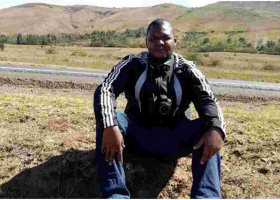 Nairobi Cab Driver Returns Sh90,000 in Cash and Sh100,000 Phone Left in His Car By a BBC Journalist 