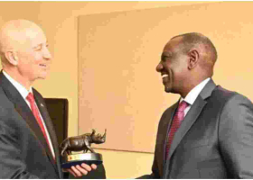 Ruto Meets with Nebraska Governor Pete Ricketts During US Tour 