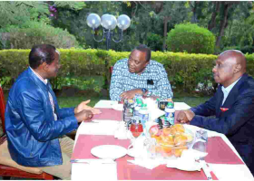 Kalonzo Hosts President Uhuru and Senator Moi for Dinner at His Karen Residence