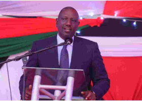 Please Forgive Me, Ruto Pleads with President Uhuru