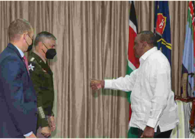 President Uhuru Holds Talks with US Army General Stephen Townsend