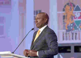Ruto Pledges to Publish Kenya’s Contracts with China If Elected President 