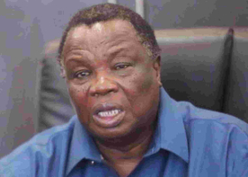 Atwoli Defends MPs, Says They Must Dress Well, Have Nice Cars and Allowances