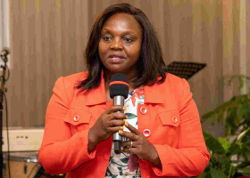 Kenya Gov't to Hold Mass Weddings for Police Officers to Encourage Family Values