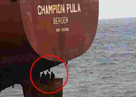 Three Migrants Survive 11-Day Journey from Nigeria to Spain on a Ship Rudder