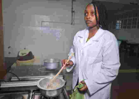 Kenyan University Students Turn Grass into Cheap Ugali Flour to Fight Hunger 