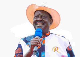 Uhuru Leads Kenyans in Wishing Raila Happy Birthday as He Turns 78