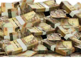 Banks Oppose Cabinet Move to Increase Cash Deals 