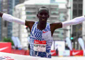 Kiptum Breaks Kipchoge’s Record in Stunning Fashion at Chicago Marathon