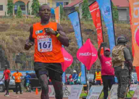 Kenyan Runner Collapses and Dies After Finishing Cameroon Mountain Race