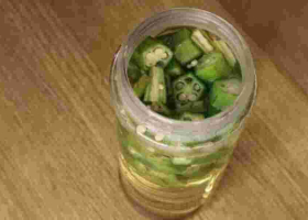 Kenyan Women Embrace Ginger Shots and Okra Water, But Caution is Advised