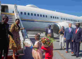Azimio Slams Ruto's Extravagant US Flight Amid Economic Woes