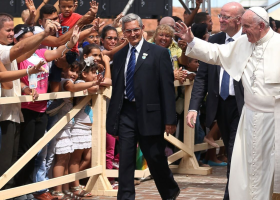 Pope Francis Renews Attack on Trump Immigration Policies