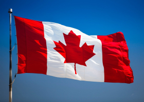 Canada's Immigration Backlog Falls Below 900,000 in 2025