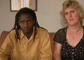UK Woman Who Left Husband for Maasai Dancer Cautions Against Holiday Romances