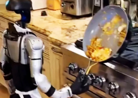 Humanoid Robot Loses Grip on Frying Pan, Turns Cooking Into Comedy Show