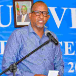 Ruto Most Eloquent Orator in Kenya - Duale Says After Paris Cheers