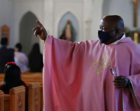 US Bill Seeks to Rescue Foreign Clergy from Deportation Amid Green Card Backlog