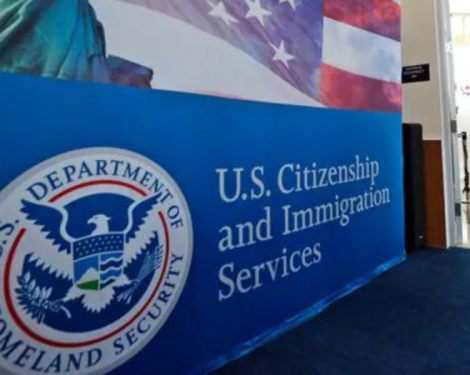 USCIS Processing Delays Stall Transition from H-1B to Permanent Residency