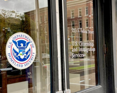 US Resumes Neighbourhood Checks in Citizenship Vetting Process