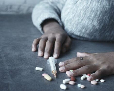 ‘Whites’ and ‘Blues’: Teens Abusing Pills With Dangerous Mind-Altering Effects