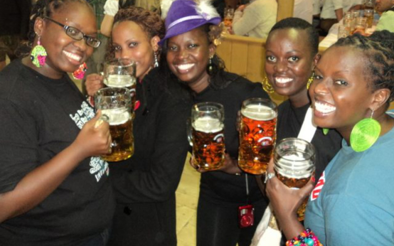 Why Drinking Beer Makes You More Attractive to Mosquitoes