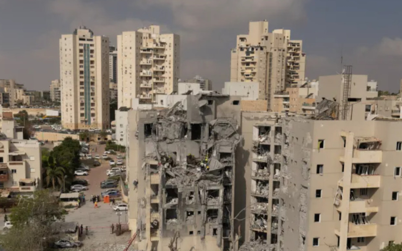 Israel–Iran Ceasefire on the Brink After Fresh Strikes and Conflicting Claims