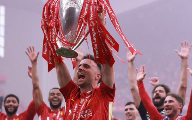 Liverpool Star Diogo Jota Dies in Car Accident Two Weeks After His Wedding 