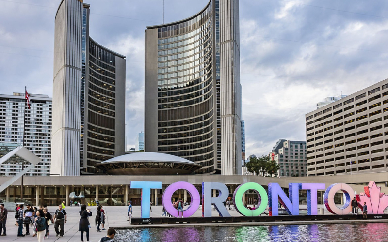 Who Can Apply for Canada’s 2025 Parent and Grandparent Sponsorship Program?