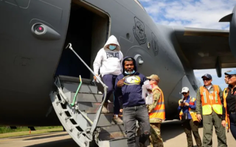 US Signs Deportation Agreements with Honduras and Uganda