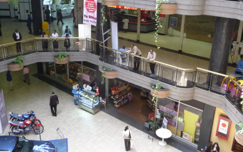 Expos Boost Mall Visitor Numbers Despite Declining Foot Traffic
