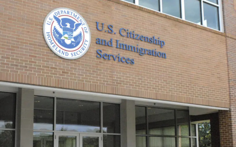 US Reinstates Neighbourhood Checks for Citizenship Applicants