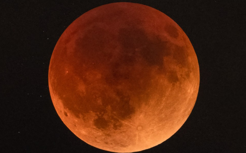 Why Muslims Observe Salat al-Khusuf During a Lunar Eclipse