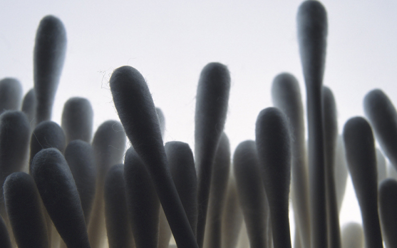 Medical Experts Warn Against Using Cotton Swabs for Ear Cleaning