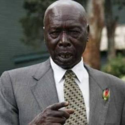 Retired President Daniel Moi Calls for Peace as He Votes
