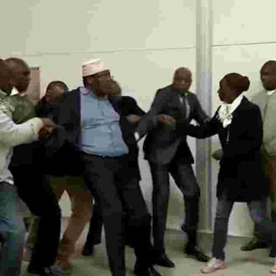 Miguna Miguna Says Cops Robbed Him Sh150,000 at the JKIA
