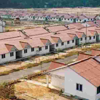 Over 100,000 Kenyans Register Online for President Uhuru's Low-Cost Houses