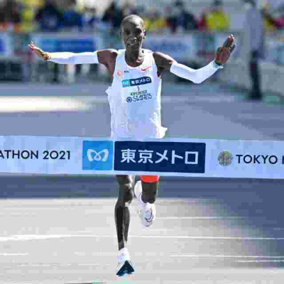 Tokyo Marathon: Kenyans Eliud Kipchoge and Brigid Kosgei Set New Course Records 