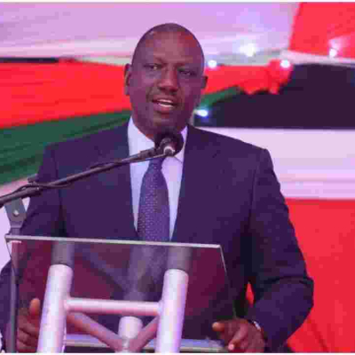 Please Forgive Me, Ruto Pleads with President Uhuru