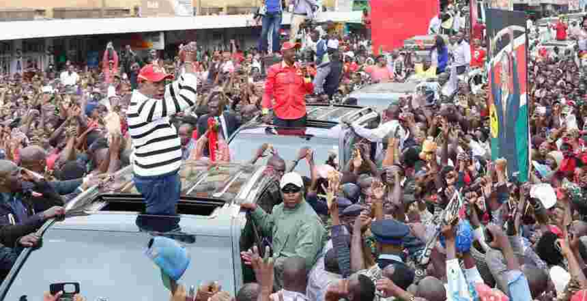 President Uhuru Vows to Resist Raila's Calls to Disband IEBC