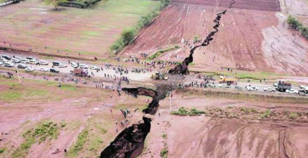 Massive Rift Valley Split in Kenya, Geologists Say it'll Form a New Continent